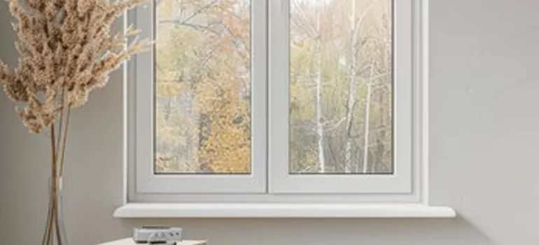 Vinyl Window Stool in Haines City, FL